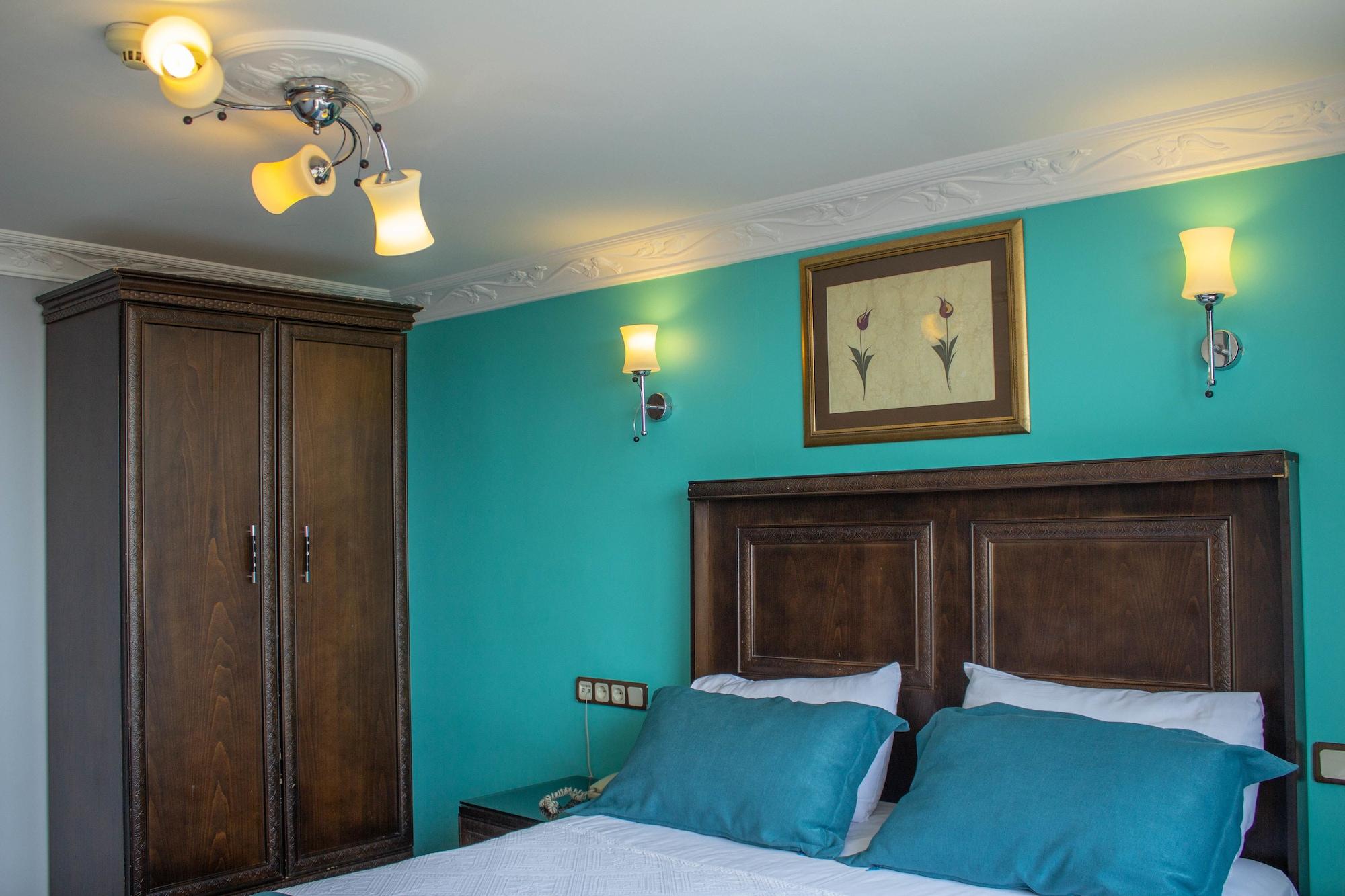 Готель Tulip House 3*
